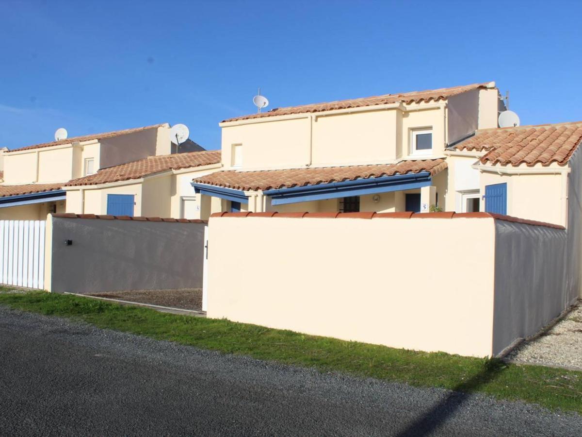 Charmante Maison Avec Piscine, 6 Couchages, Proche Plage - Saint-Denis-D'Oleron - Fr-1-246A-154 Exterior foto